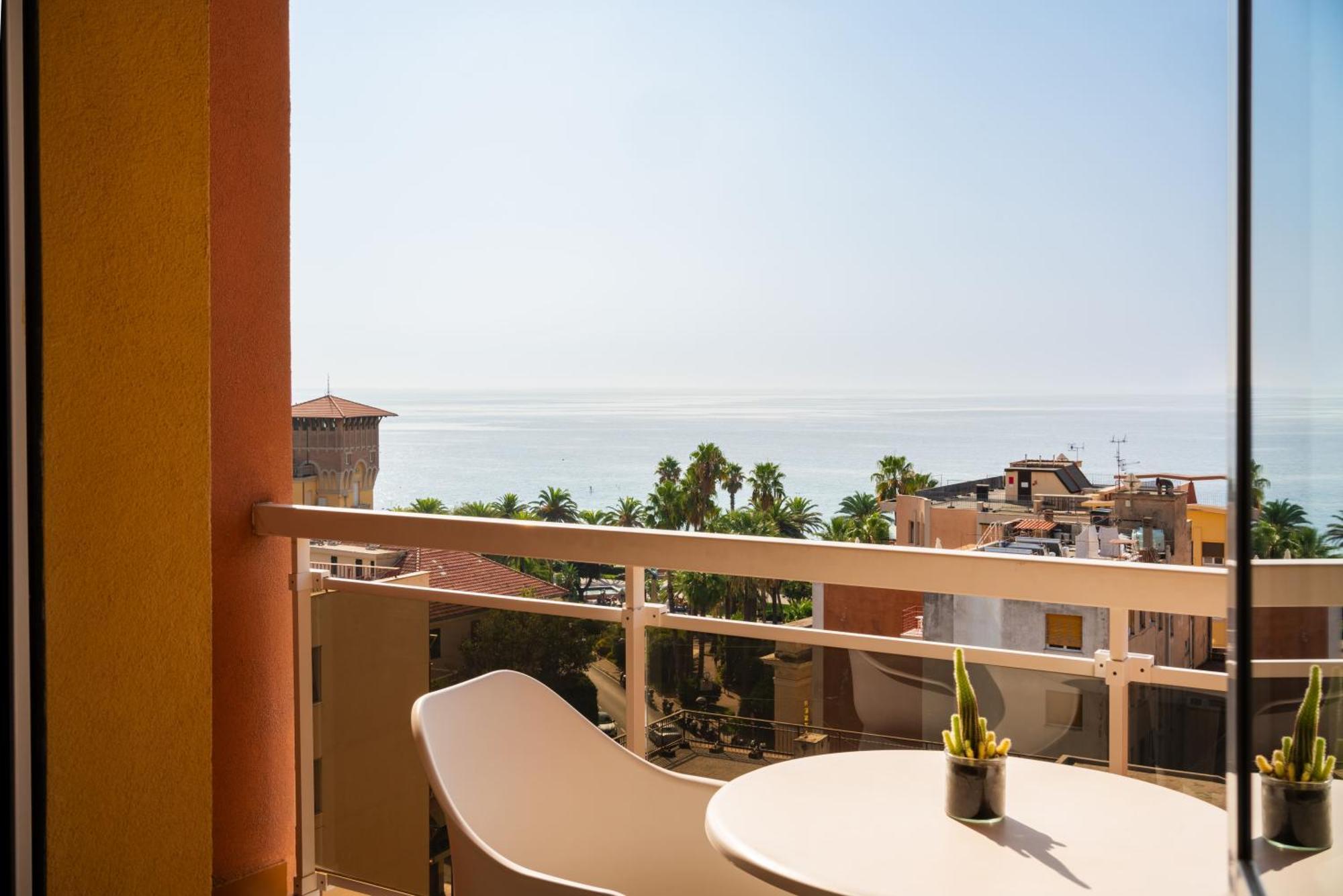 Hotel Careni Villa Italia Финале Лигуре Экстерьер фото